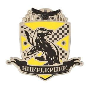 Harry Potter Hufflepuff Quidditch Pin